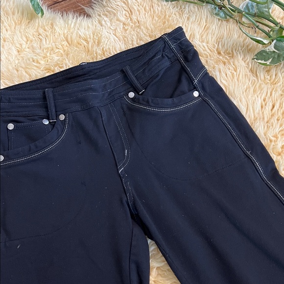 Kuhl Hiking Pants - short inseam - Picture 3 of 10